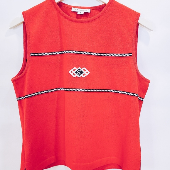 St. John Top - Picture 4 of 7